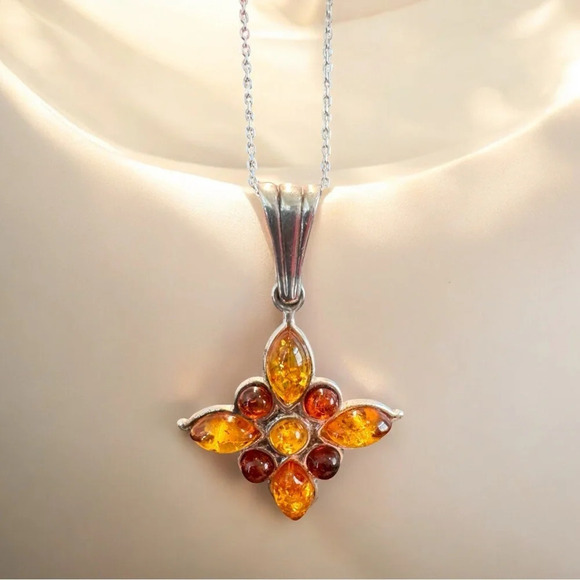 Sterling Silver Amber Pendant Necklace